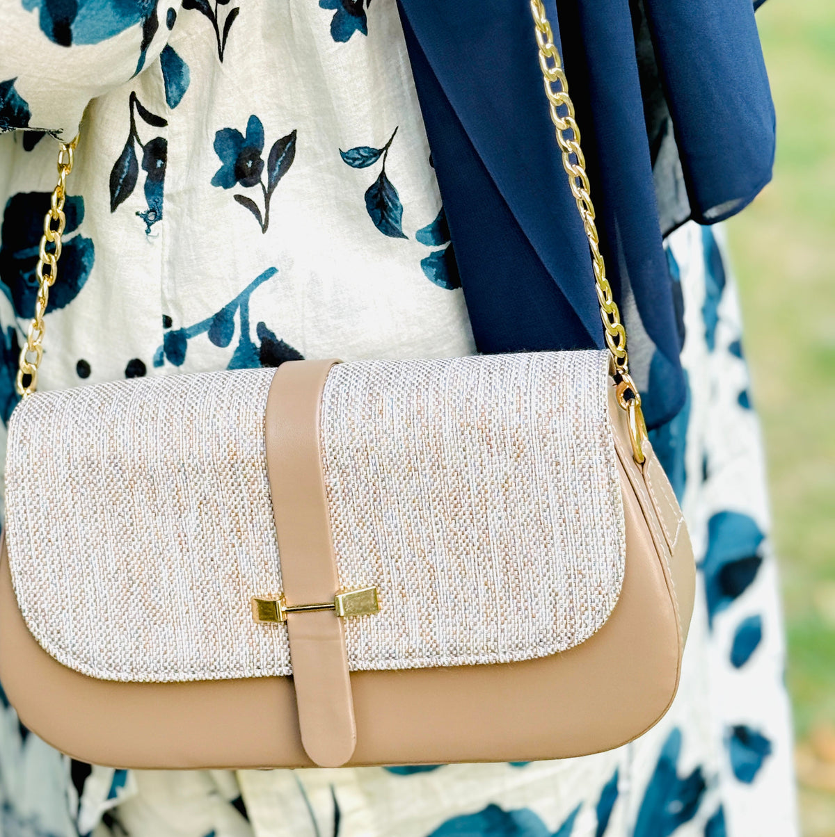 Oat Cloud Bag