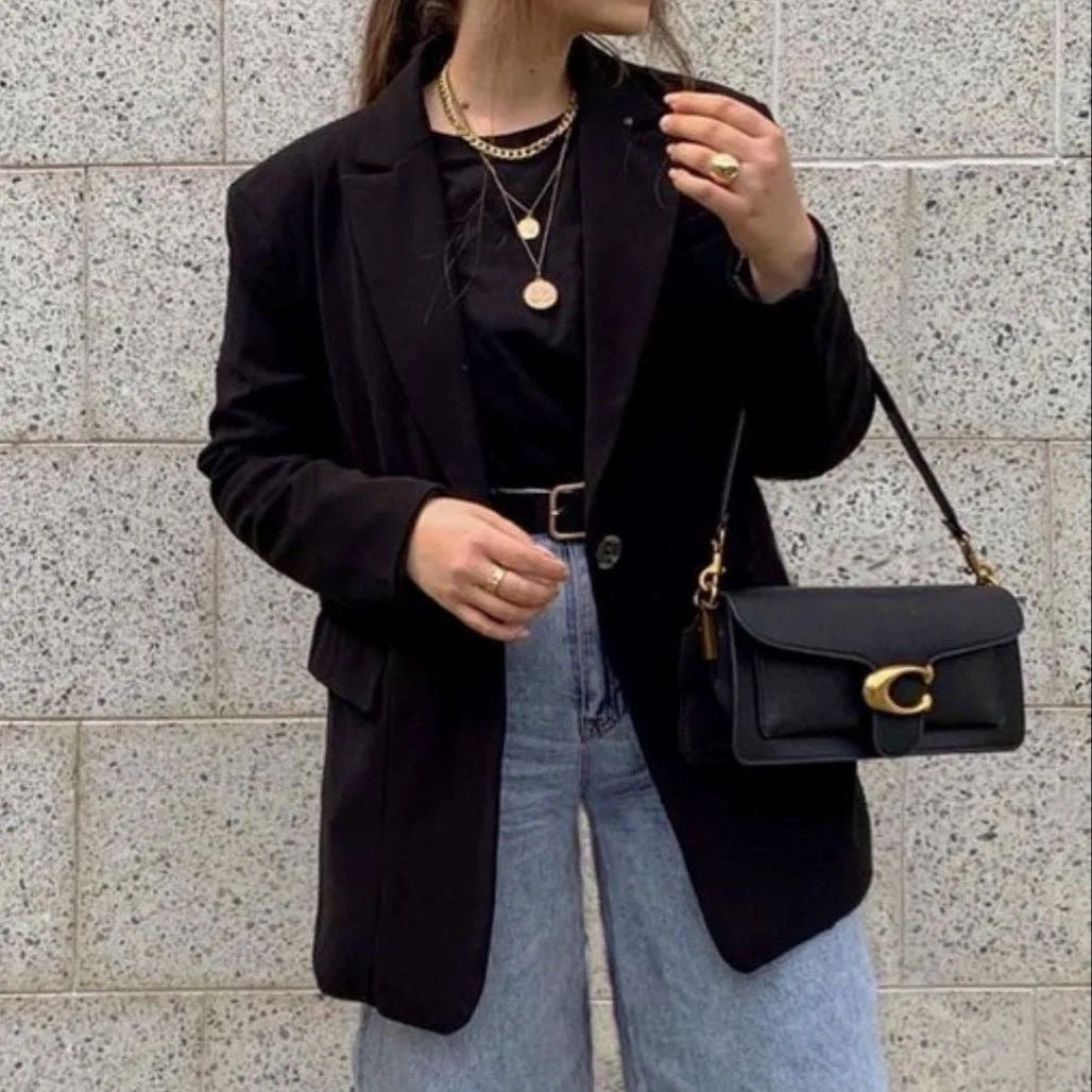 Coach Shoulder Bag with Gold Hardware( Pre-Order Only)